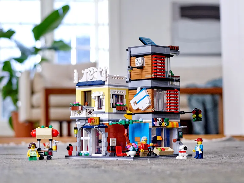 Townhouse Pet Shop & Café
