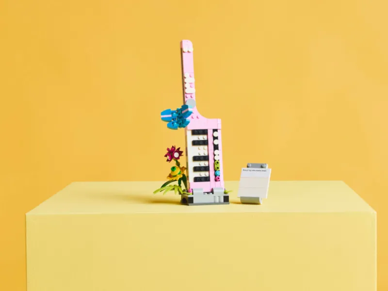 Typewriter with Flowers