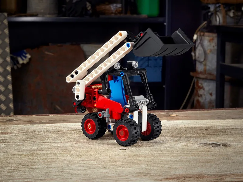 Skid Steer Loader