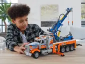 Heavy Duty Tow Truck