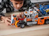 Heavy Duty Tow Truck