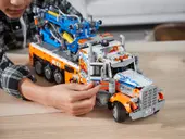 Heavy Duty Tow Truck