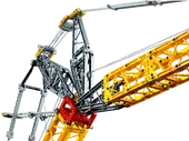 Liebherr Crawler Crane LR 13000