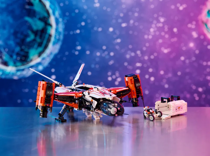 VTOL Heavy Cargo Spaceship LT81