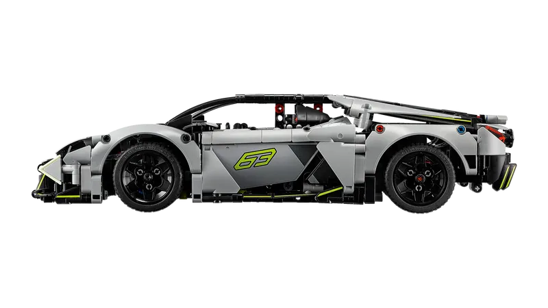 Lamborghini Revuelto Super Sports Car