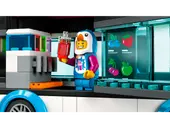 Penguin Slushy Van