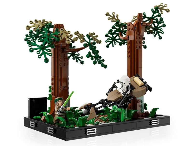 Endor Speeder Chase Diorama