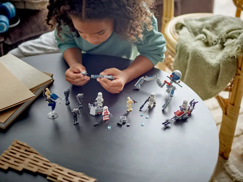 Clone Trooper & Battle Droid Battle Pack