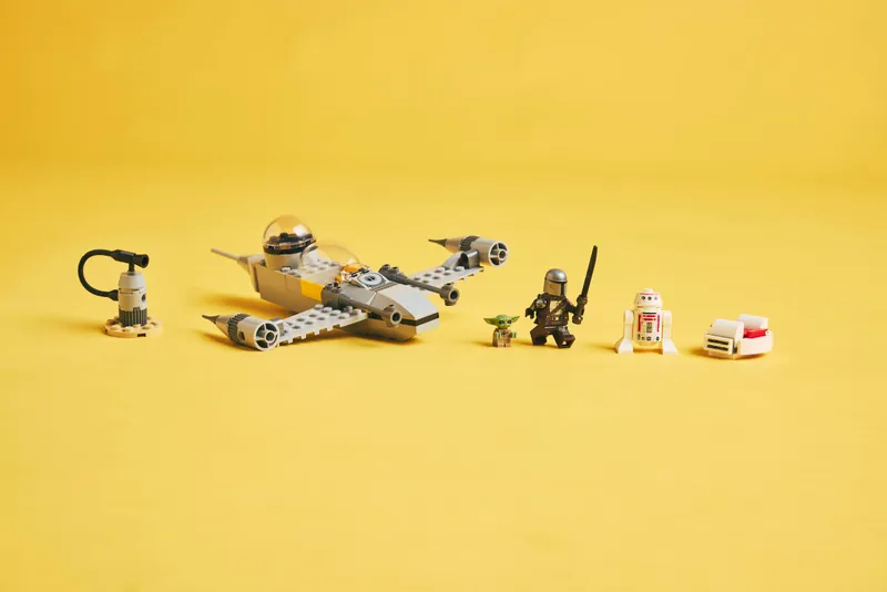 Mando and Grogu's N-1 Starfighter